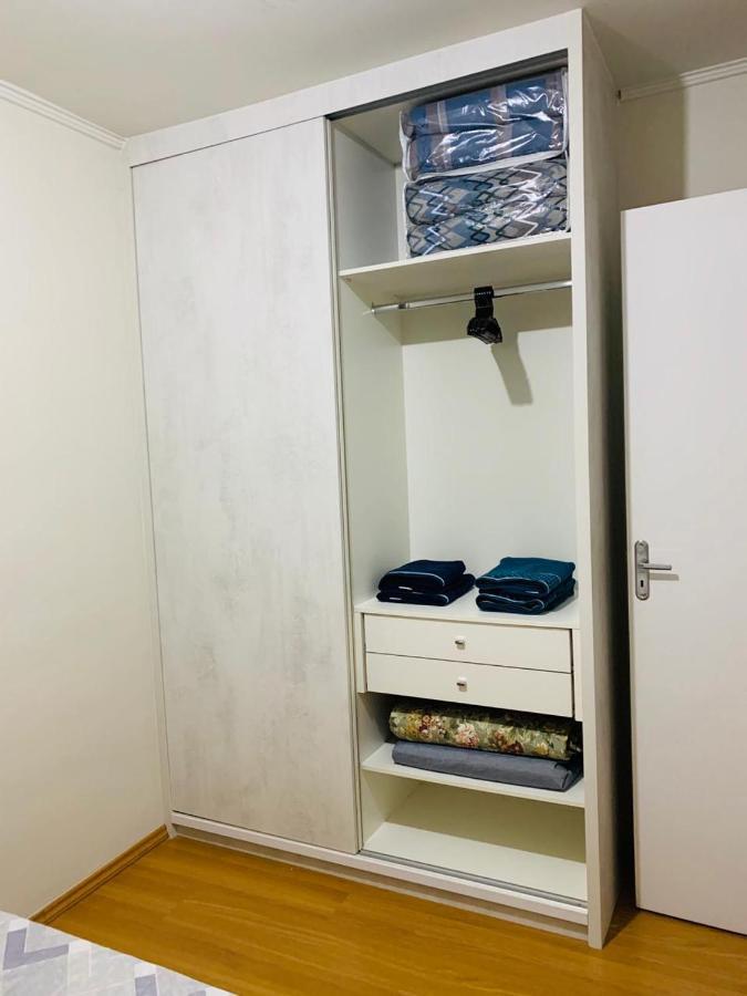 Apartamento Inteiro Com Wifi 70Mb, Ar Condicionado, Proximo Ao Estadio Do Cafe Londrina Exterior foto